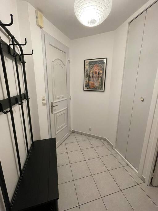 Maisonette Parking Prive Gratuit Doué-la-Fontaine Exterior photo